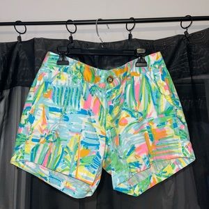 Women’s summer shorts, great condition. Fits size 2.